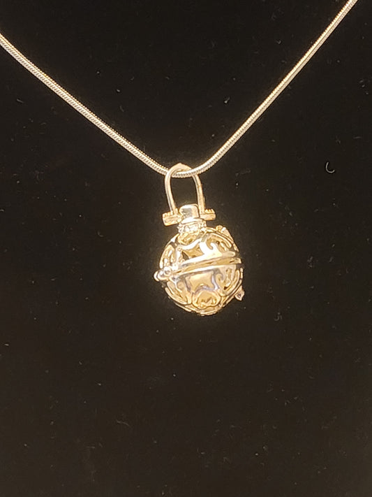 Round Pearl Cage Necklace