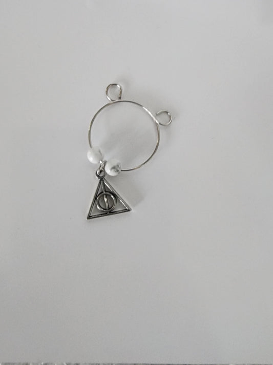 Triangle with Howlite Wine Ring